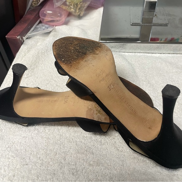 Manolo Blahnik Sling Back - Picture 5 of 6